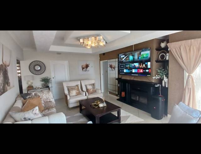 4 BEDROOM HOUSE RENTED IN LINDHAVEN